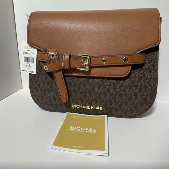 NWT Michael Kors Bag. Buyers appreciation for mystery beauty bag purchas… - Picture 7 of 7